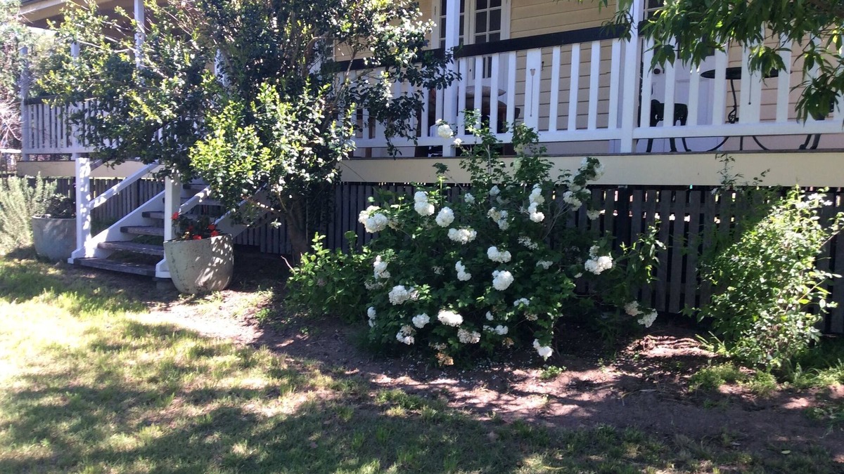 Toolburra Cottage | Delightful Queensland .Country Cottage.With Comfort and Style