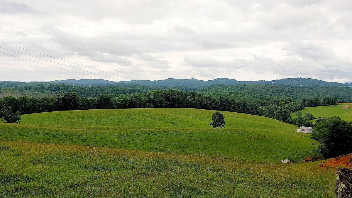 Galax RV Rental | Delightful residential campsite in Galax with stunning views.