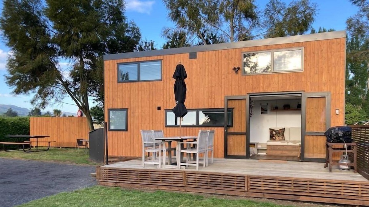 Mosgiel House | Delightful Tiny Home with a whole lot of space