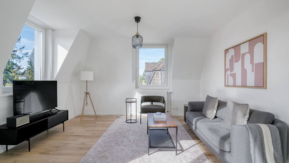 Wipkingen Apartment | Delightful Wipkingen 2BR w/Private W/D, nr Tram, by Blueground
