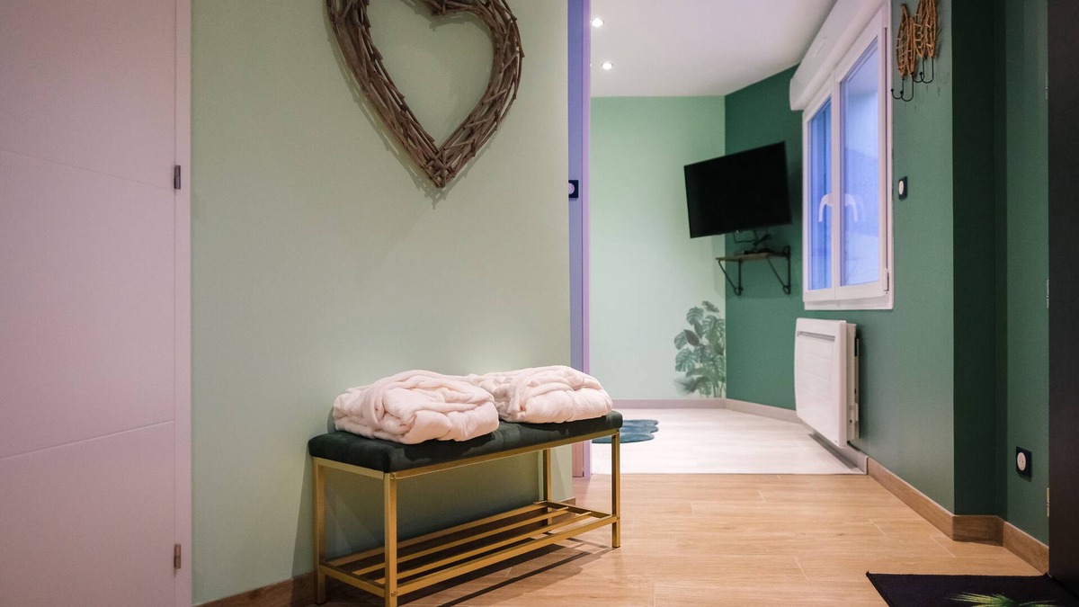 Avroult Cottage | Délit d’amour - Nice suite in the middle of nature