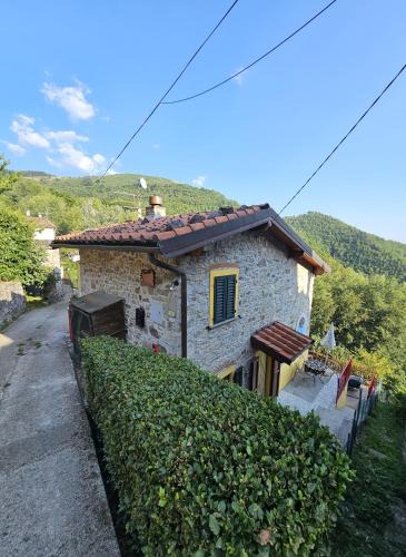 Montefegatesi Ski Chalet | Deliziosa Casetta Sull'Appennino Toscano