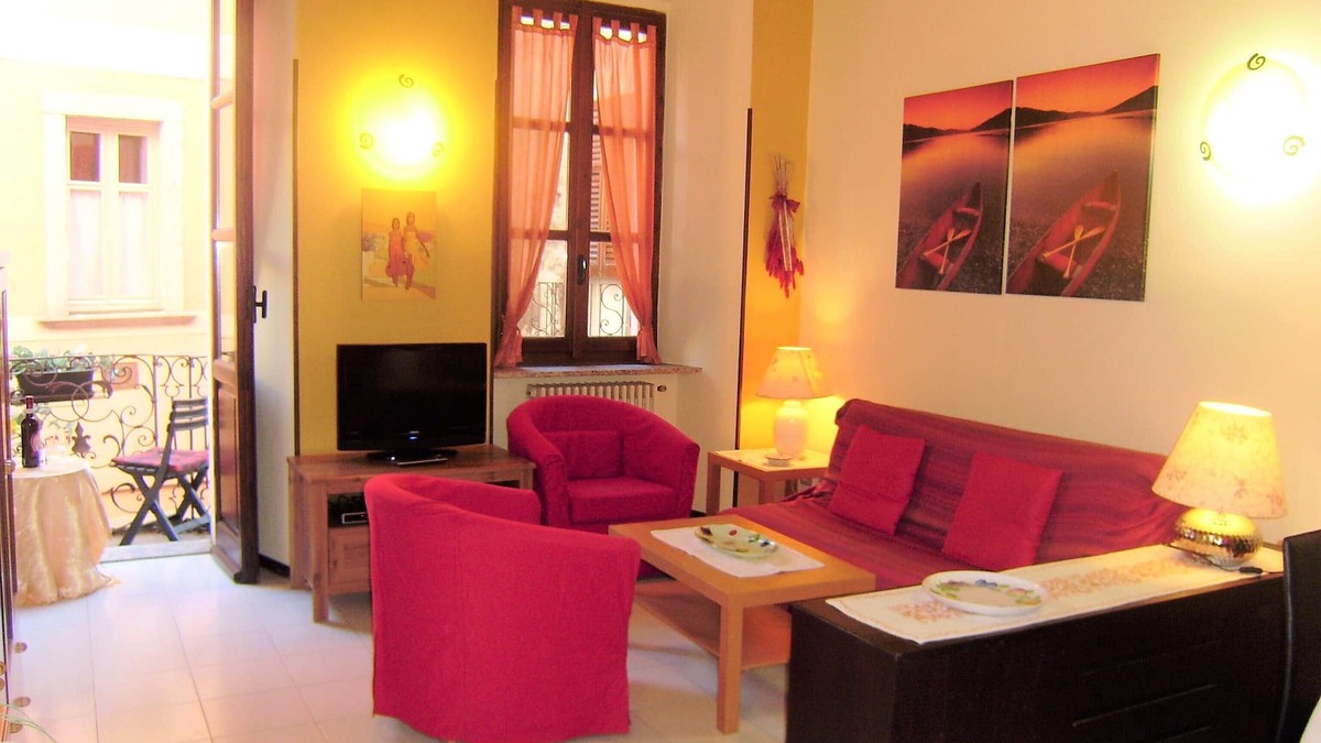 Orta San Giulio Apartment | DELIZIOSOAPPARTAM FAMILY IN THE HISTORICAL CENTER NEAR PIAZZA, LAGO, CHIESA, MUNICIPI