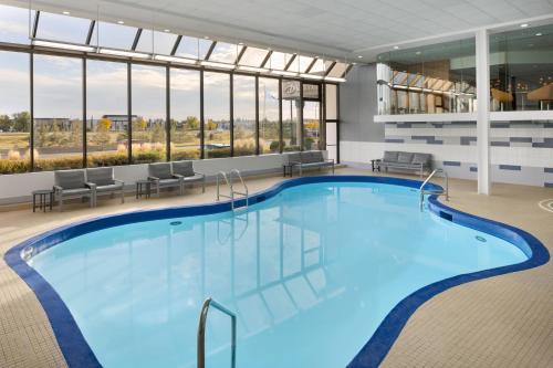 Southside Hotel | Delta Hotels by Marriott Edmonton South Conference Centre