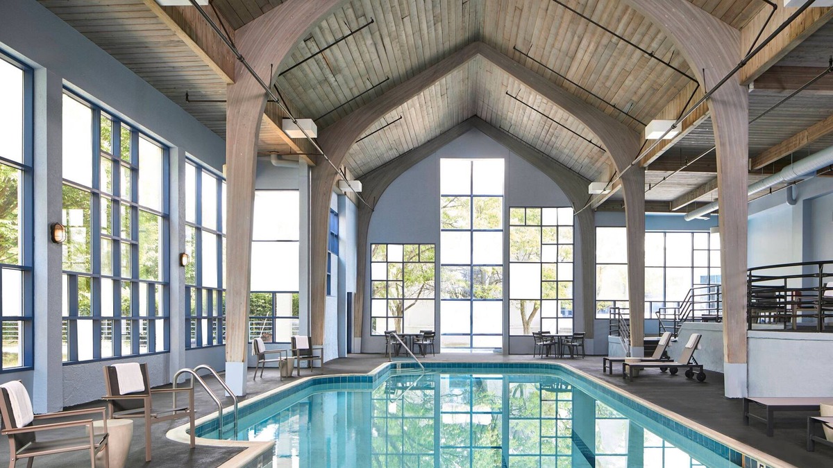 Toledo Hotel | Delta Hotels by Marriott Toledo