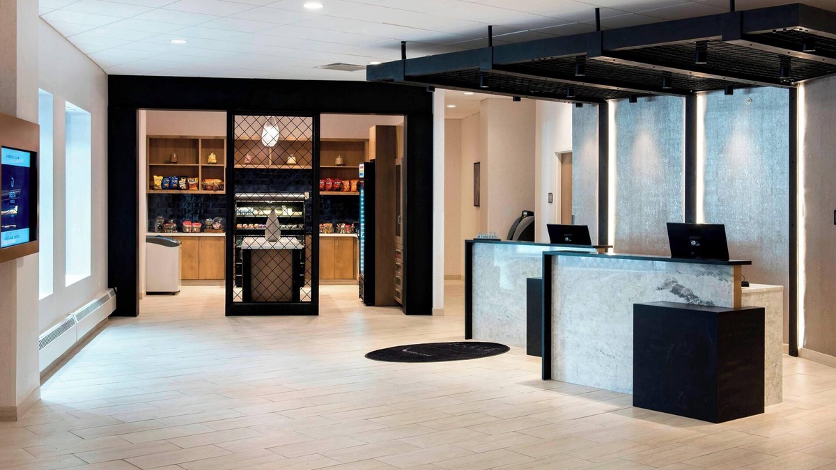 Utica Hotel | Delta Hotels by Marriott Utica