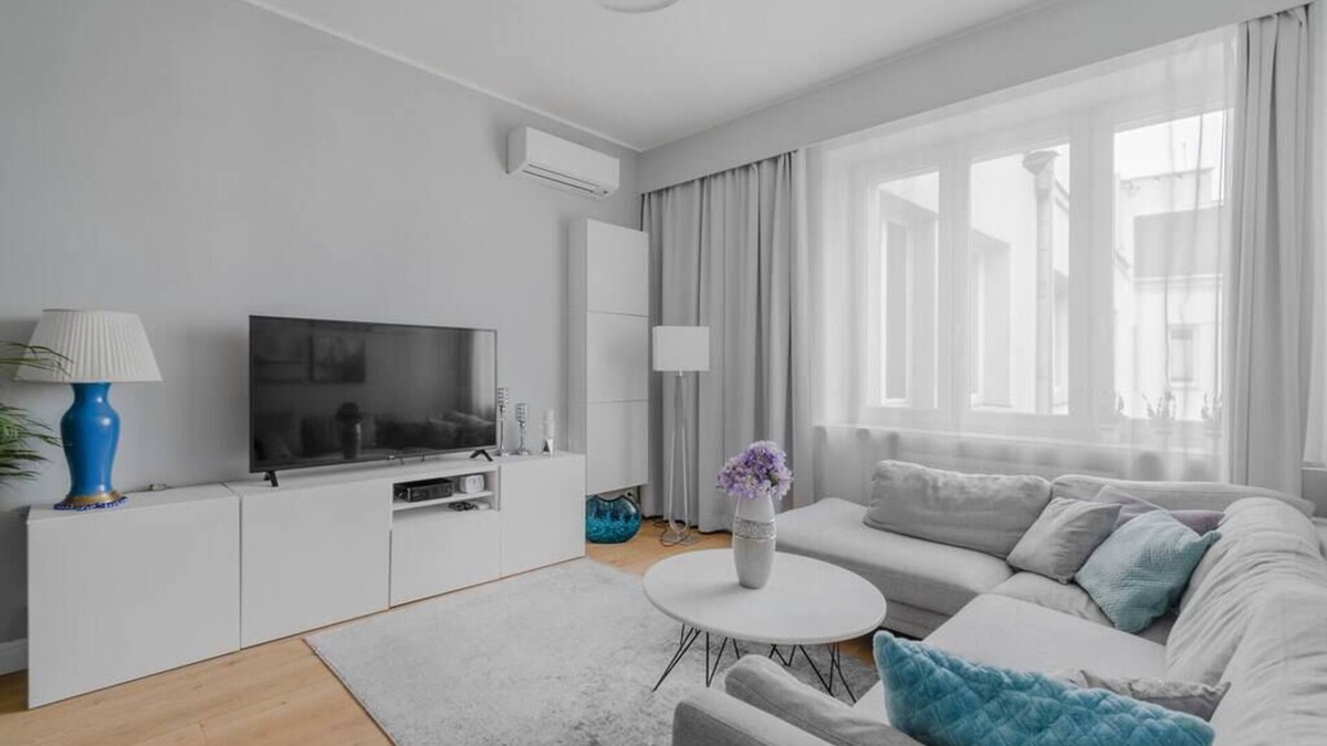 Srodmiescie Południowe Apartment | DeLux Apartment in Warsaw – Near Hala Koszyki & Zbawix