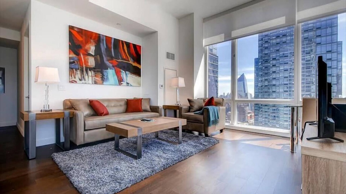 Hell's Kitchen Apartment | Deluxe 1BR | Midtown West | Minutes to Javits Center | by GLS