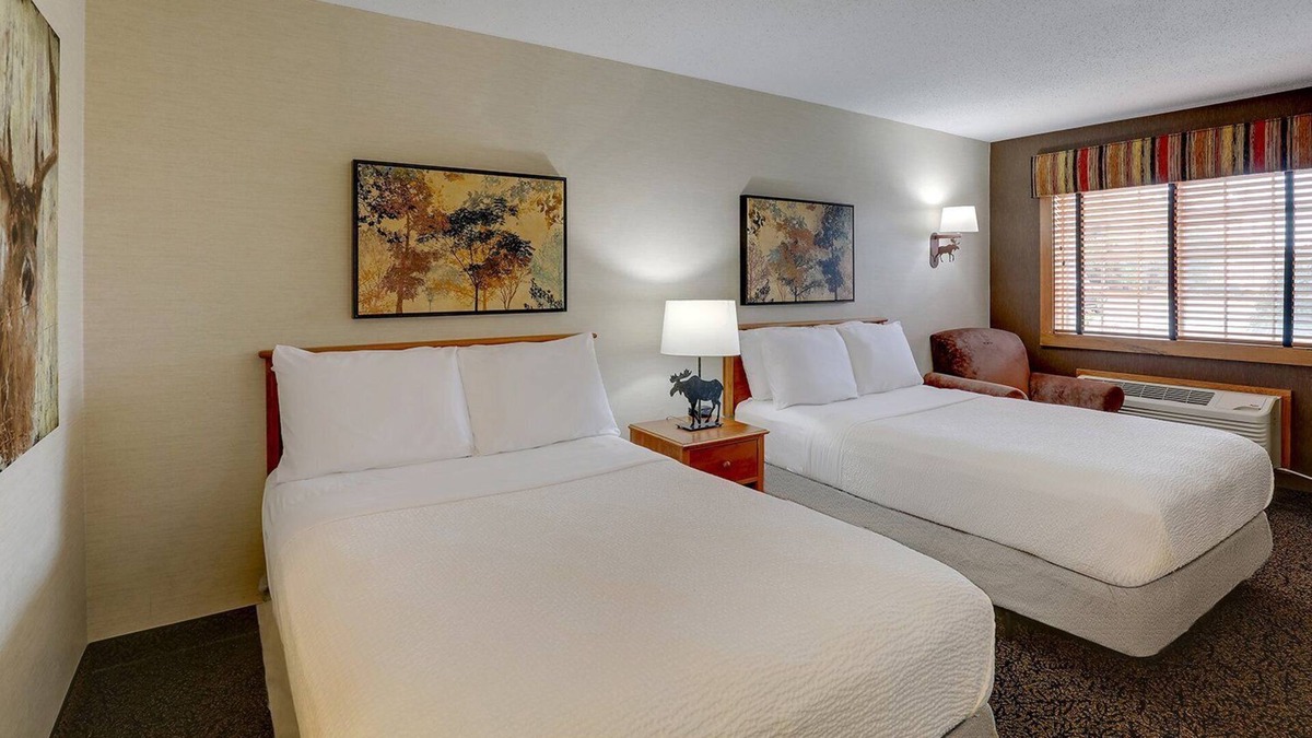 Quincy Hotel | Deluxe 2 Double, Stoney Creek Quincy, 2 Pools, Free Parking | 2 Units