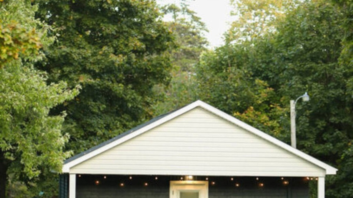 Milroy Cabin | Deluxe Cabin 2 - Hartman Center