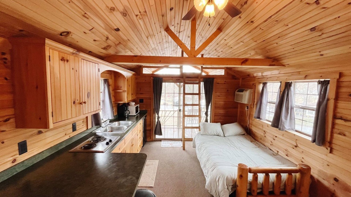 Mifflinburg Cabin | Deluxe Cabin6 Within Campground