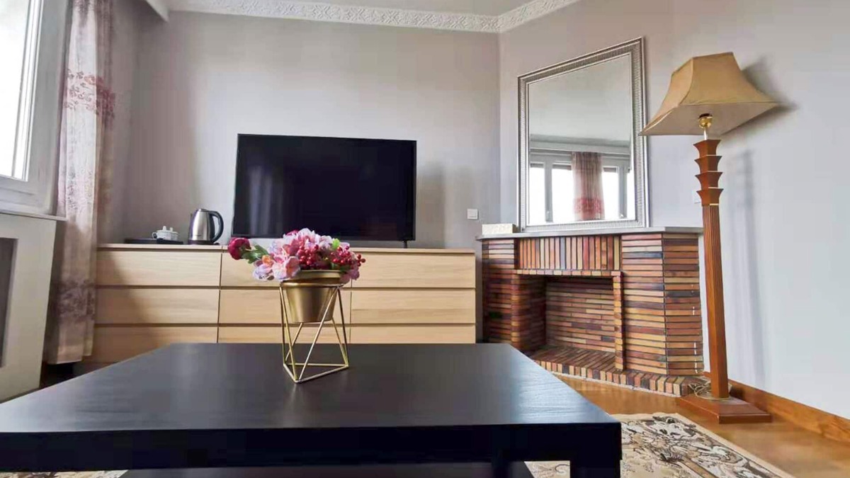 Maisons-Alfort House | Deluxe Comfort Suite