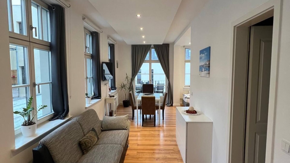 Zentrum-Nordwest Apartment | Deluxe Doppelzimmer mit Balkon