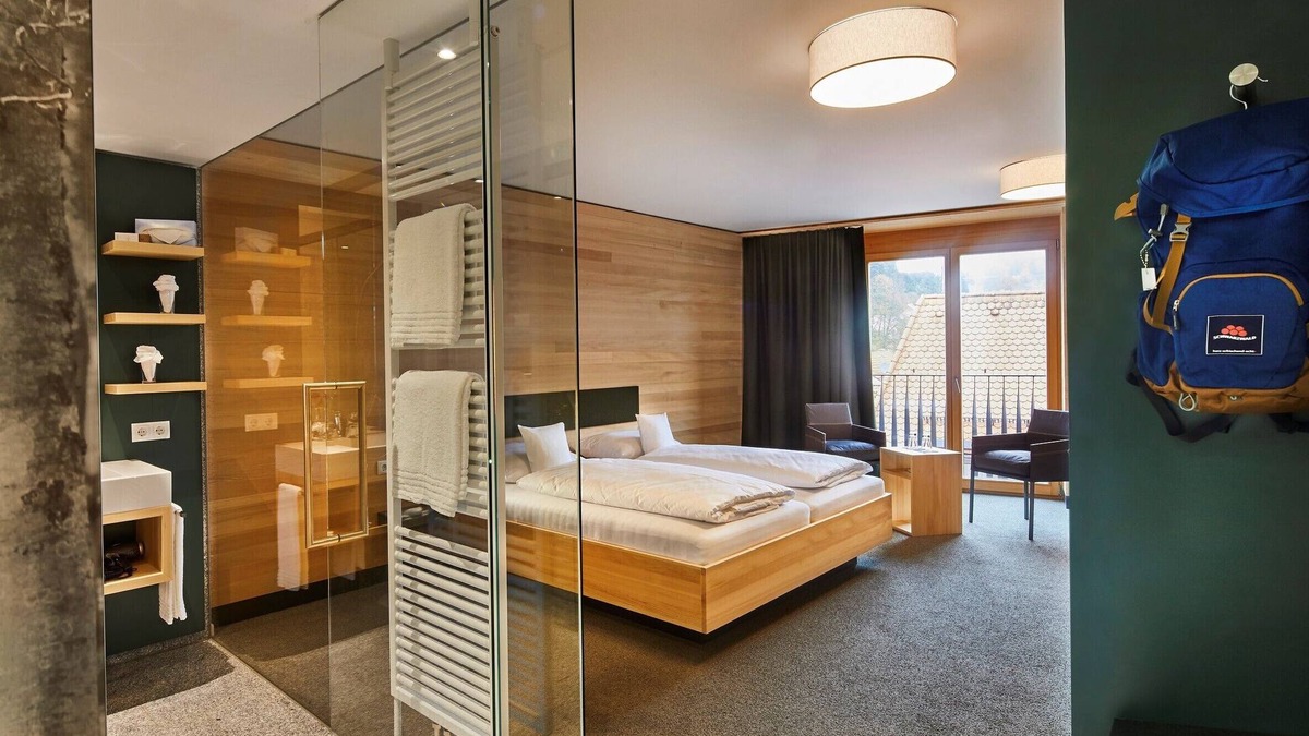 Elzach Apartment | Deluxe double room, 31 sqm, max. 2 persons