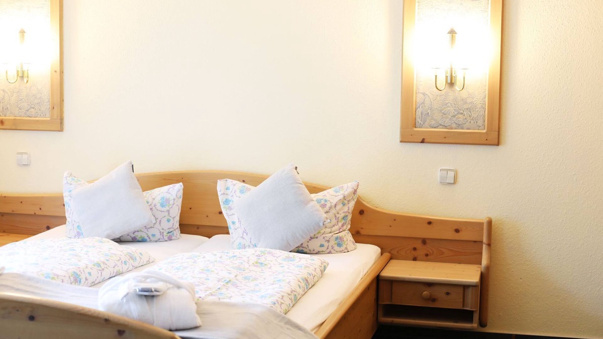 Munstertal Apartment | Deluxe double room with balcony, 25 sqm