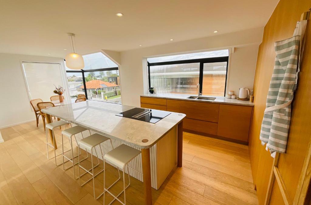 Mount Maunganui House | Deluxe Downtown Mount Maunganui