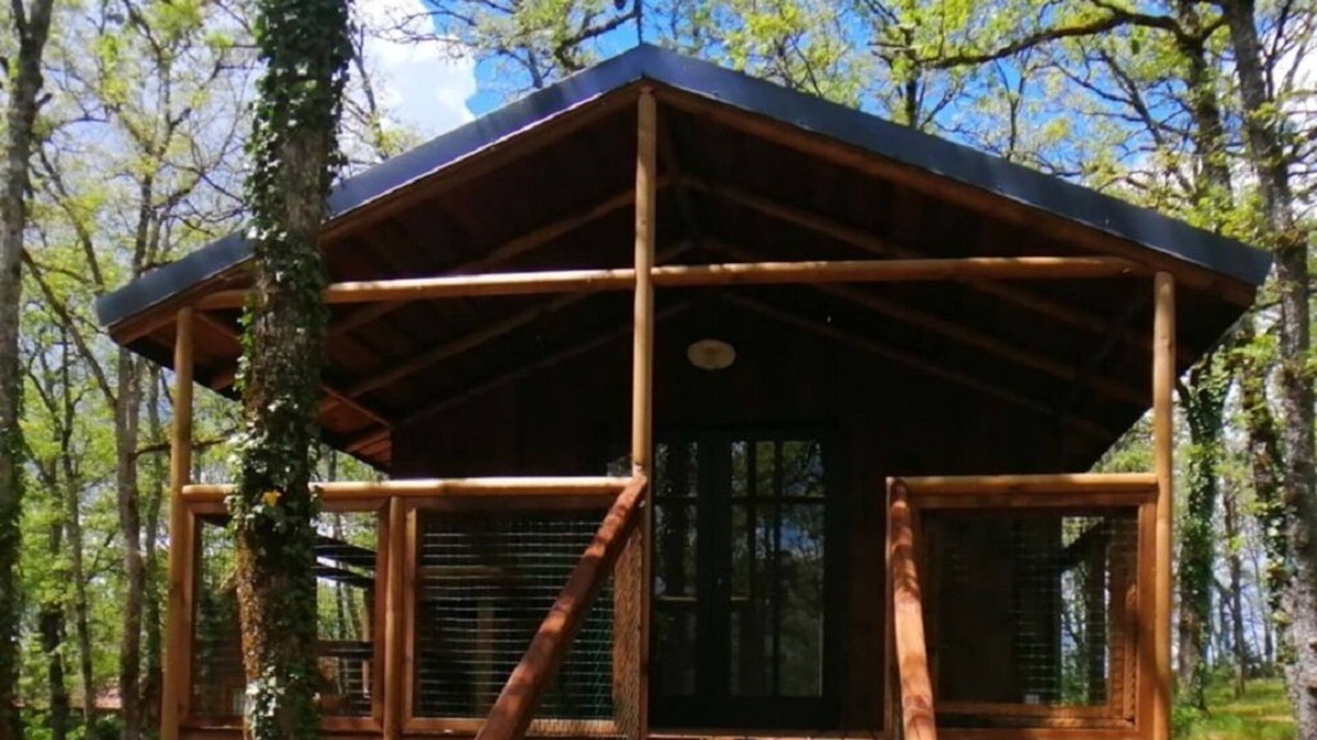 Saint-Cirq-Lapopie Cabin | DELUXE DUO CABIN ON PILOTIS 3