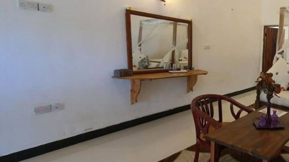 Mnemba Apartment | Deluxe Family Apartment With Sea View