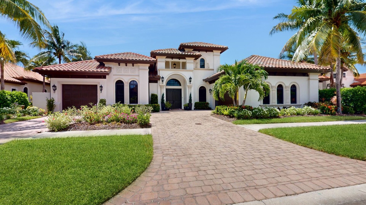 The Majors House | Deluxe home in a resort community with amazing views, pool, & hot tub