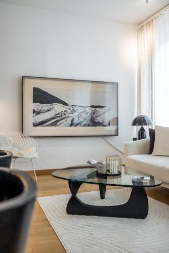 Hietalahti Apartment | Deluxe House With Private Sauna at Kamppi