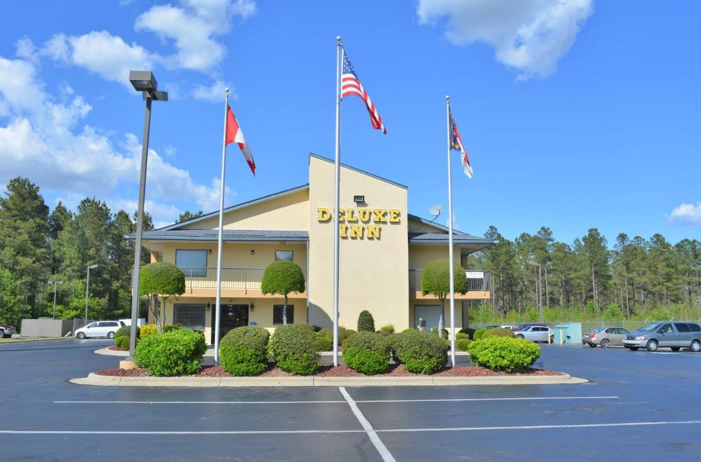 Cape Fear Hotel | Deluxe Inn - Fayetteville I-95