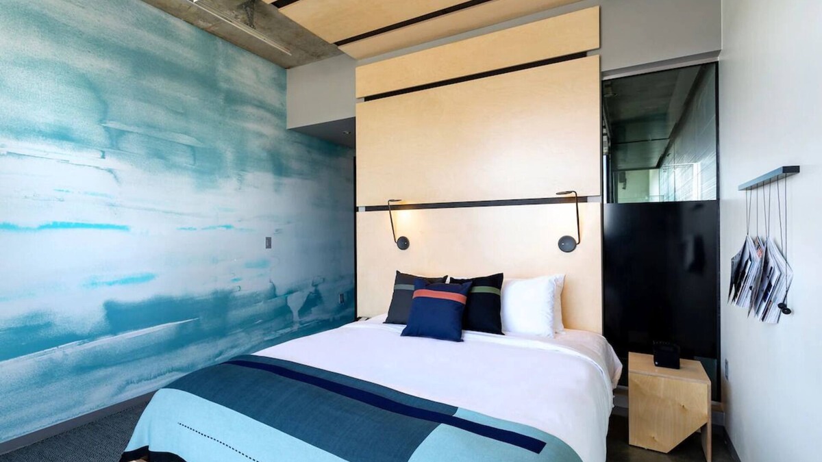 River North Art District Hotel | Deluxe King City View: The Source Hotel, Rooftop Bar, Japanese Tubs, in RiNo