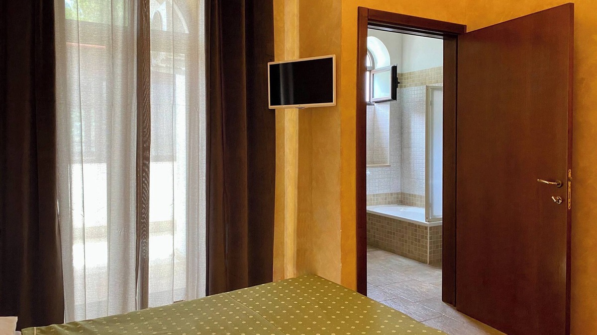 Sternatia Apartment | Deluxe King Room - Martignanì