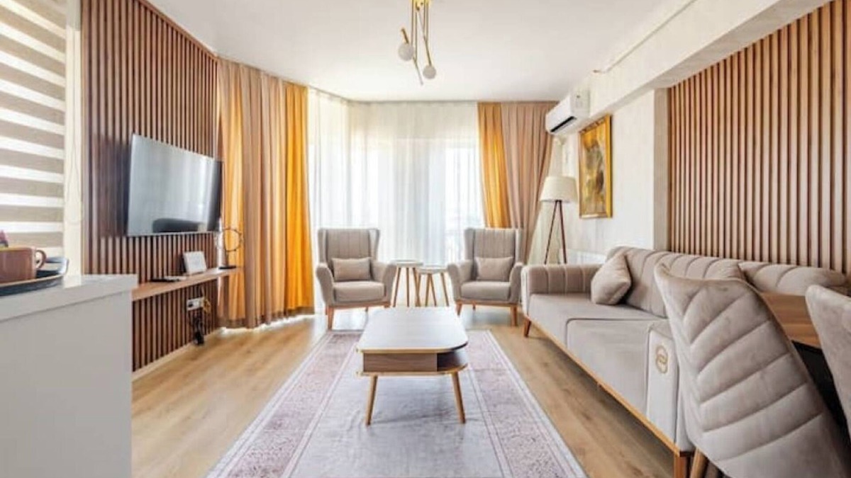 Esenyurt Apartment | Deluxe One bedroom Suite 2 A/C Wifi Parking MAI35nn