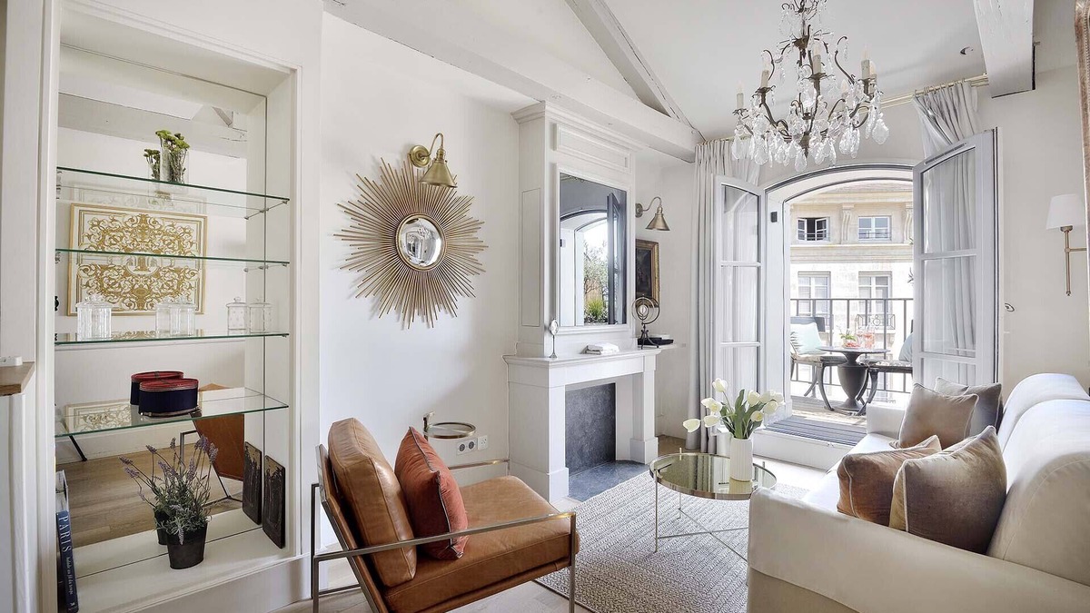 Paris City Center Apartment | Deluxe Penthouse w/Balcony in the Historic Heart of Paris, Perfect for 2