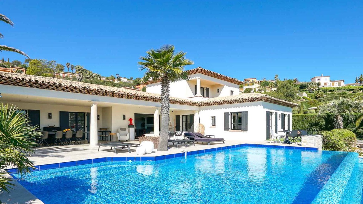 Sainte-Maxime Villa | Deluxe-property beside the golf course of Ste. Maxime with adorable interior