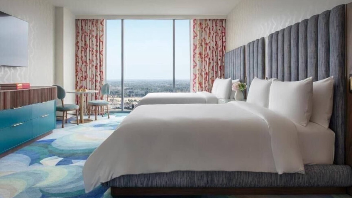 Lake Nona Medical City Apartment | Deluxe Queen Room Near Foxtail Coffee Co ORL