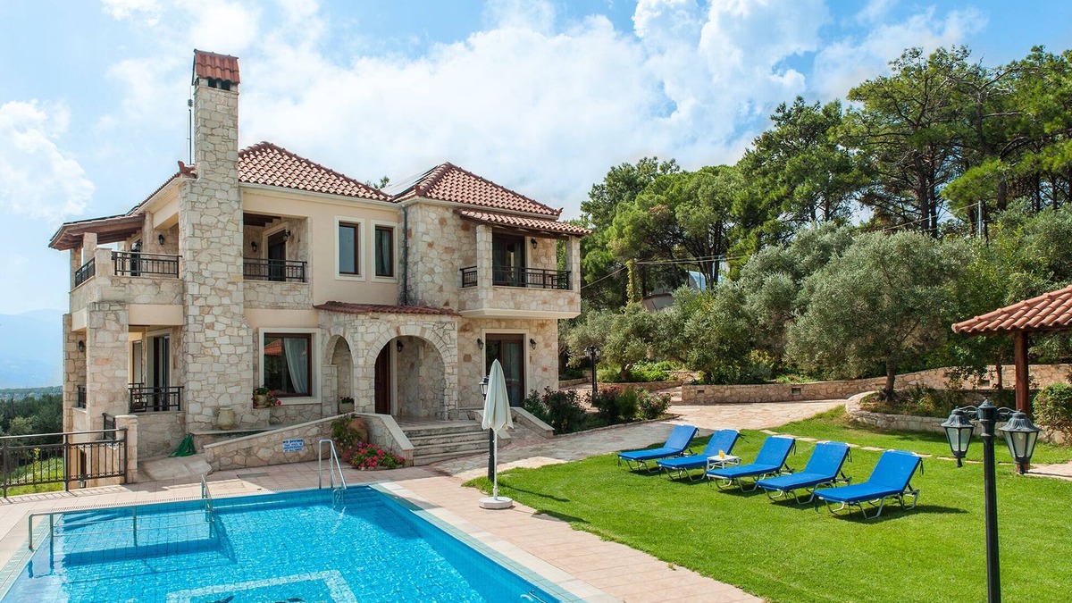 Polemarchi Villa | Deluxe Stone-made villa with Private pool