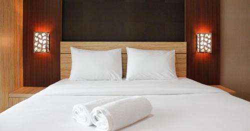 Pasirkaliki Apartment | Deluxe Studio Room @ Tamansari La Grande Apartment By Travelio