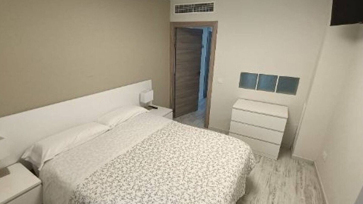 Munebrega Apartment | Deluxe Suite with whirlpool tub
