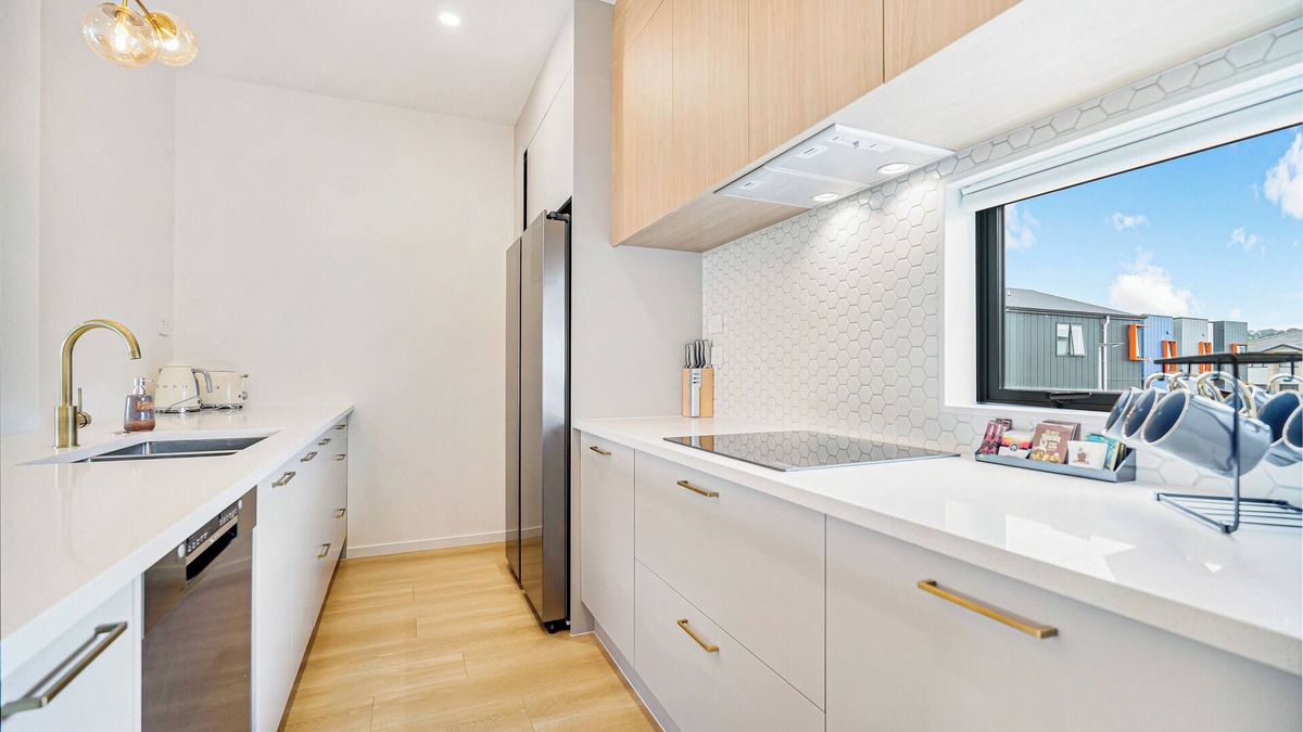 Flat Bush House | Deluxe Three-Bedroom House with Barry Park view Unit 31