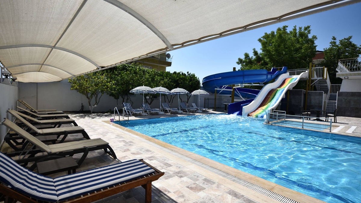 Kadriye Hotel | Demirci Hotel