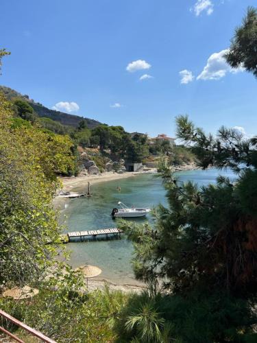 Marmara Hotel | Denizevi Karvunyi