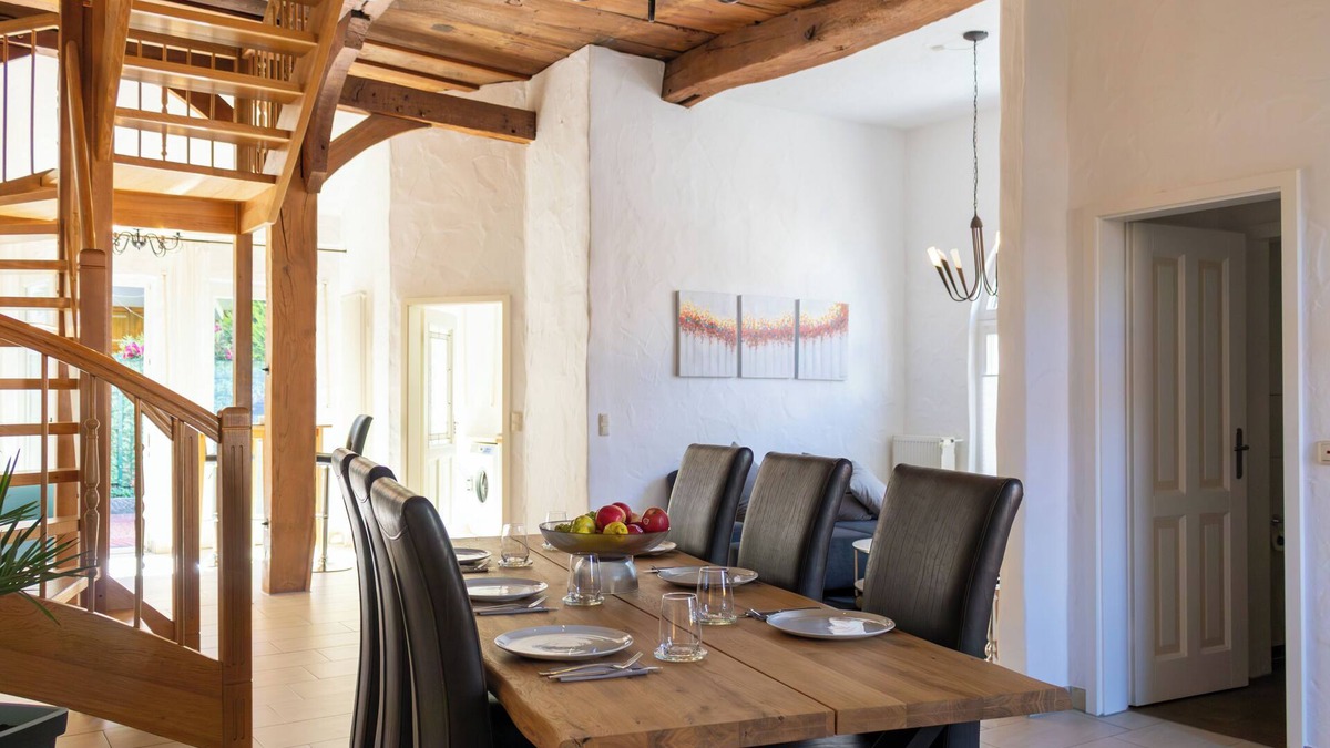 Ibbenbueren House | Denkmalgeschütztes Fachwerkhaus im Zentrum mit Garage