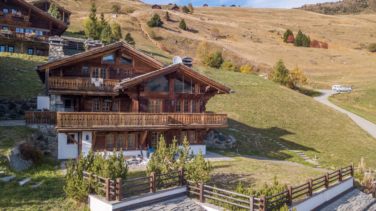 Bruson House | Dent de Lion, luxurious free-standing Chalet