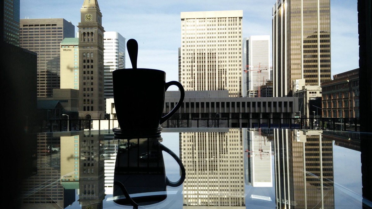 Downtown Denver Condo | DENVER SUITE CENTRAL LOCATION, BREATHTAKING VIEWS, GREAT AMENITIES, FREE PARKING