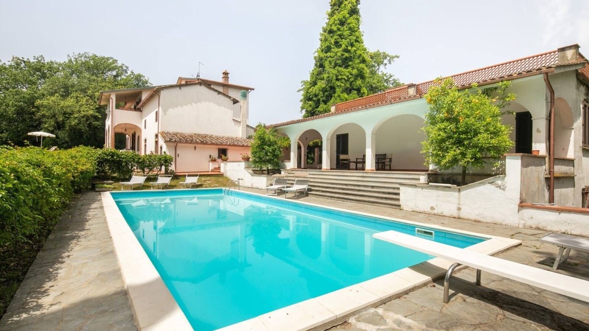 Santa Maria a Monte Villa | Deodara in Santa Maria a Monte , Toscana
