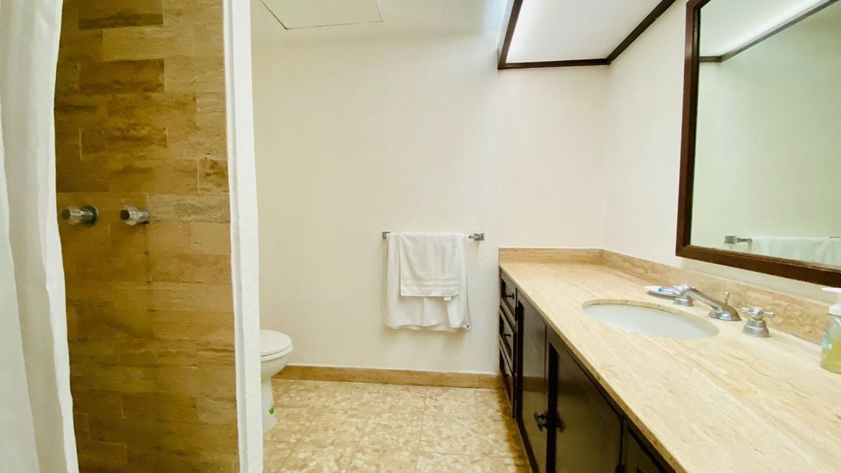 Granjas del Marques Apartment | Departamento/Loft en el Campo de Golf, Vista Increíble, Hermosas áreas Verdes