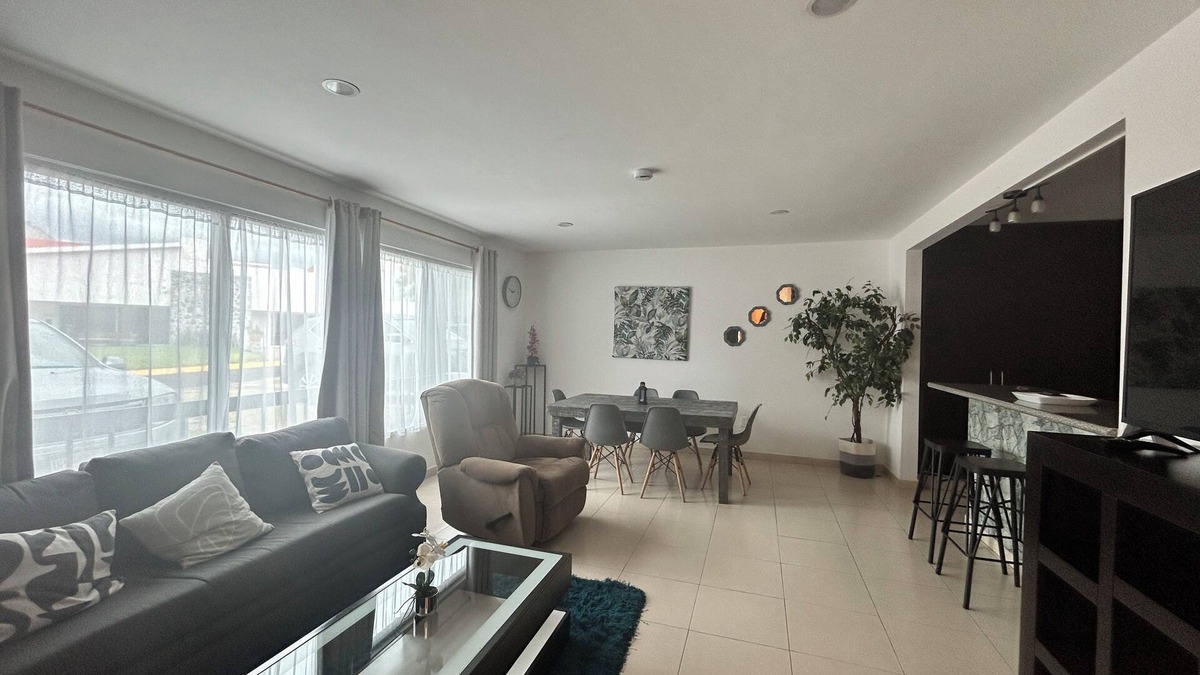 Queretaro Municipality Apartment | Depa. Planta Baja Uvm, Juriquilla, Querétaro