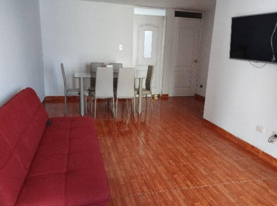 Jose Luis Bustamante y Rivero Apartment | departamento amplio