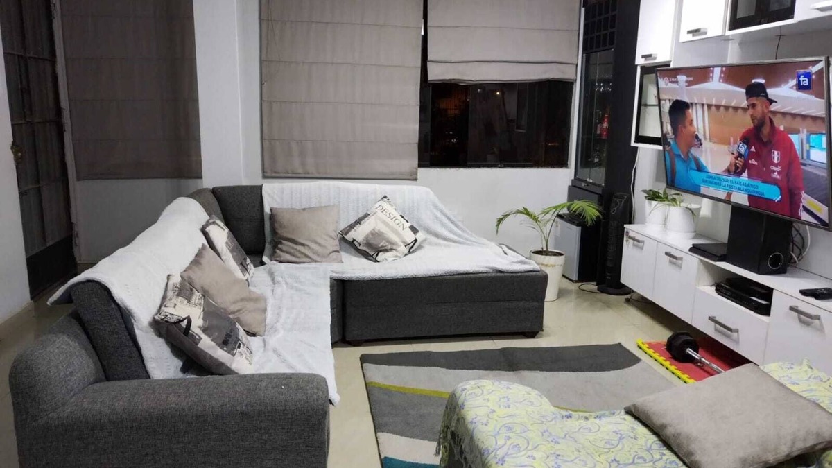 Los Olivos Apartment | departamento cerca a aeropuerto, cómodo y acogedor.