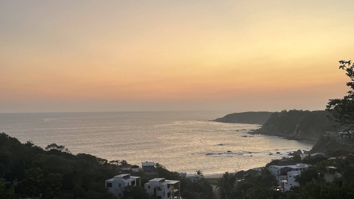 Salchi House | Departamento Completo con Vista al Jardín y a 5 Minutos de la Playa
