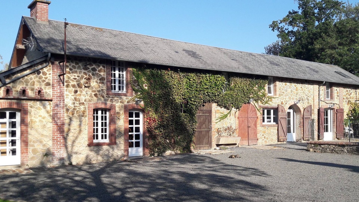 Saint-Martin-des-Champs House | Dependence in manor dating from 1820