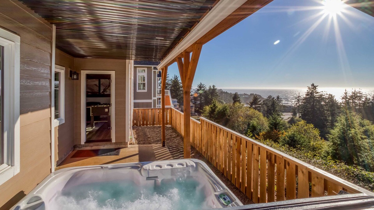 Depoe Bay House | Depoe Bay Ocean Views, Upscale Furnishings, King Suite, Foosball, and Hot Tub!