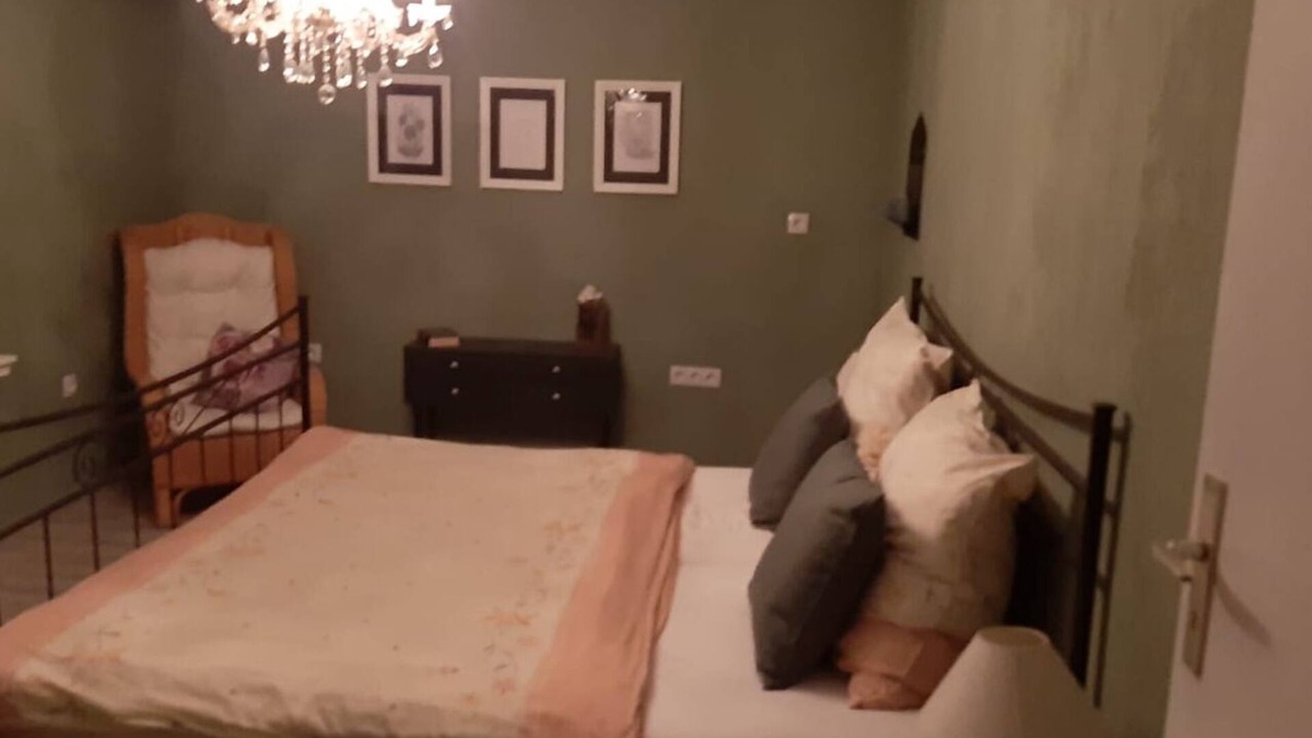 Schwalenberg Apartment | Der "froschkönig" - die Märchenhafte Ferienwohnung