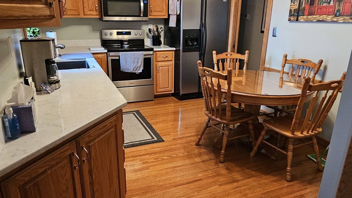 St. Matthews House | DERBY 151 Run for the Roses 1 Month House Rental: 11 miles from Churchill Downs